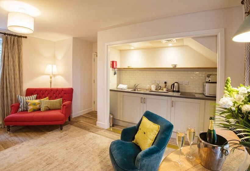 בית מלון כפרי Douneside House