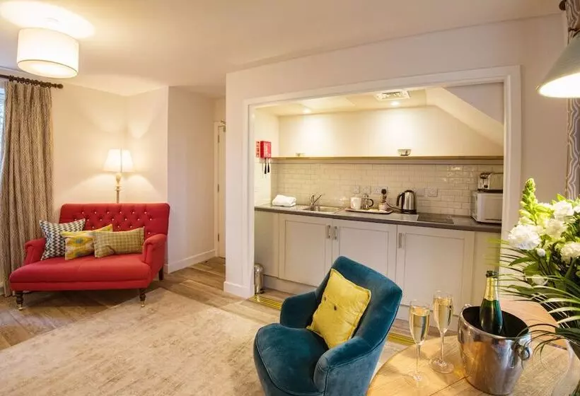 Hotelli Douneside House