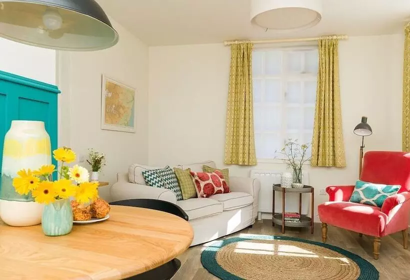 Hotelli Douneside House