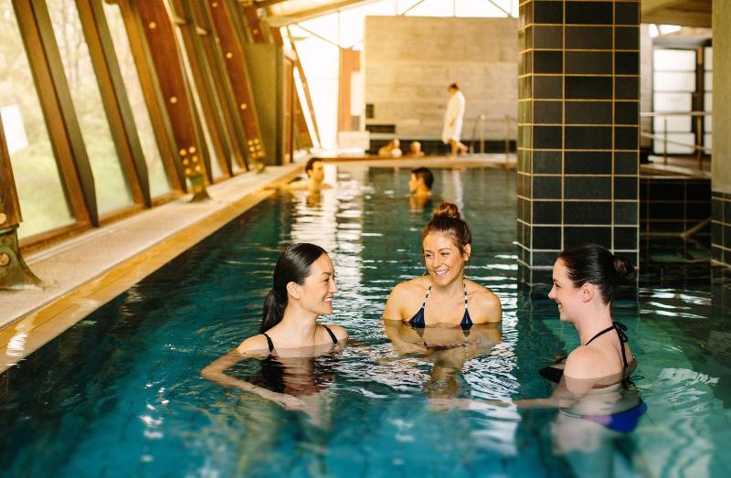 Отель Hepburn Spa Retreat