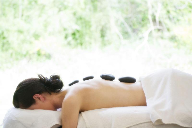 Отель Hepburn Spa Retreat