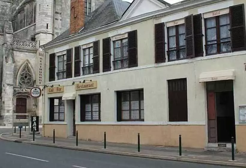 ホテル Notre Dame