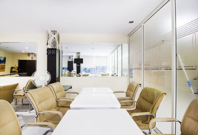 酒店 Capital O 18592 M