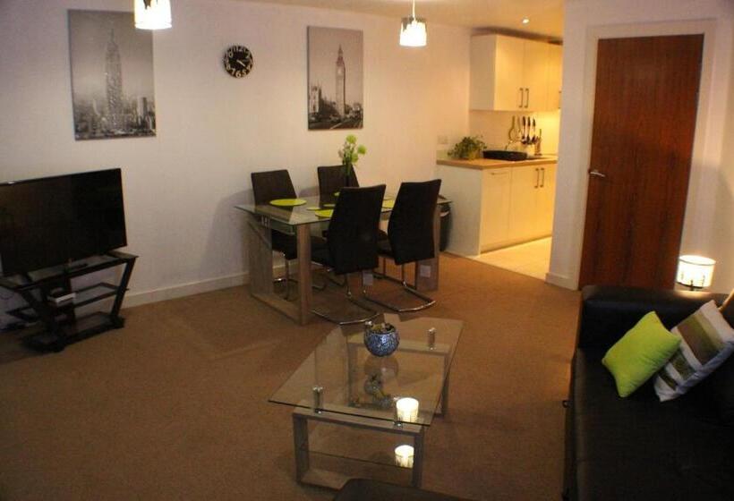 Marina Water View Apartment