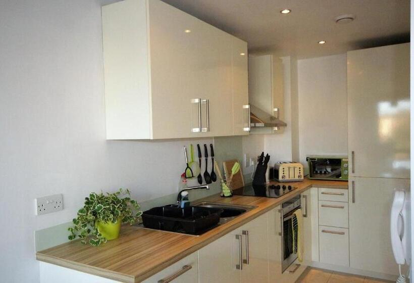 Marina Water View Apartment