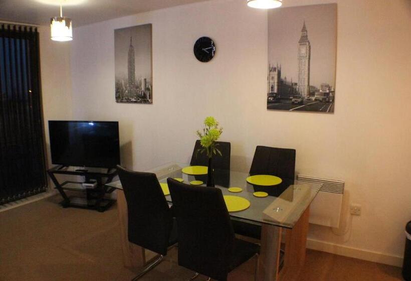 Marina Water View Apartment