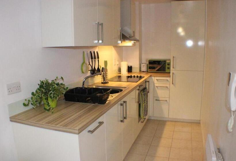 Marina Water View Apartment