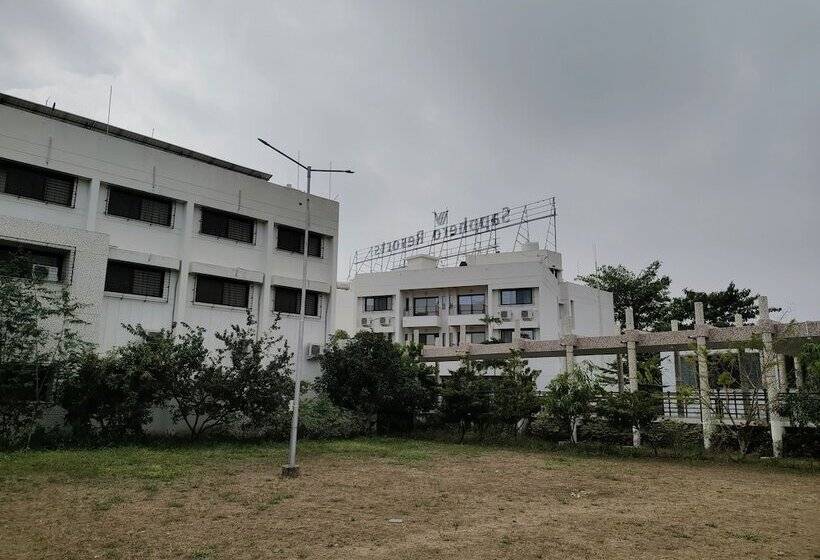 ペンション Sapphero Resorts A Unit Of Shri Sai Hospitality