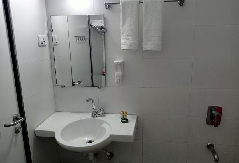 ペンション Sapphero Resorts A Unit Of Shri Sai Hospitality