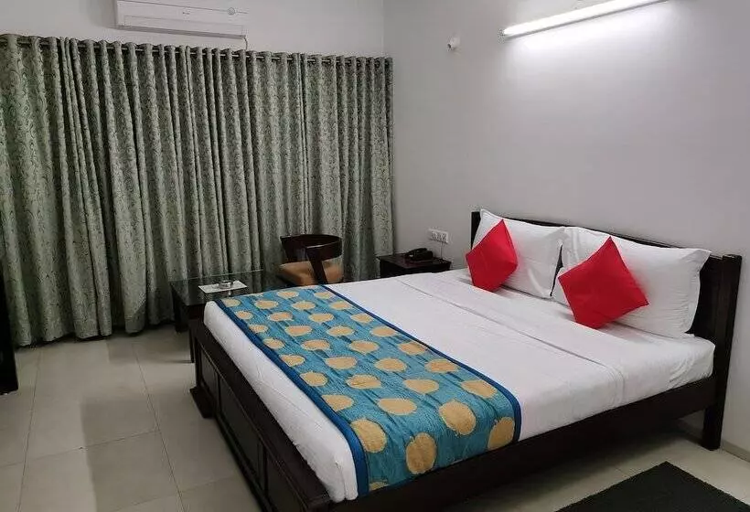 Majatalo Sapphero Resorts A Unit Of Shri Sai Hospitality