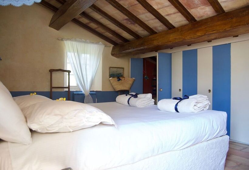 تختخواب و صبحانه Bergerie Des Suanes