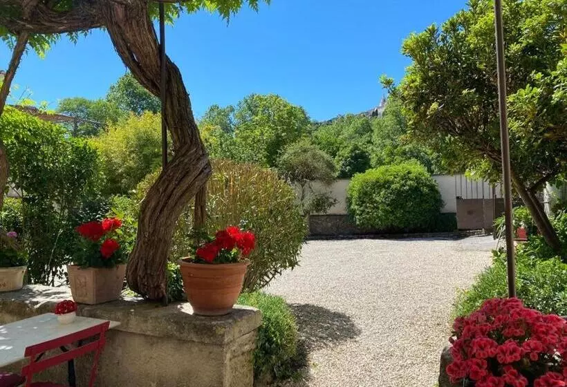 ベッドアンドブレックファースト Chambres D Hôtes Le Colombier