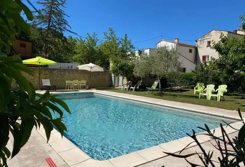 ベッドアンドブレックファースト Chambres D Hôtes Le Colombier