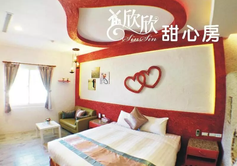 تختخواب و صبحانه Kenting Sin Sin Hotel Iil
