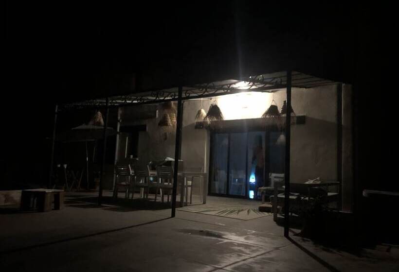 مبيت وإفطار Le Mazet Chambre D Hôtes