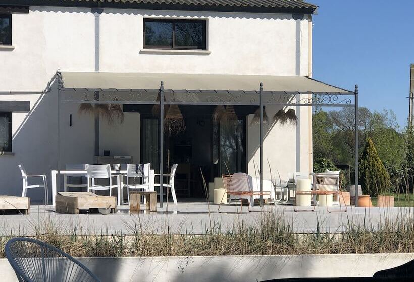 مبيت وإفطار Le Mazet Chambre D Hôtes