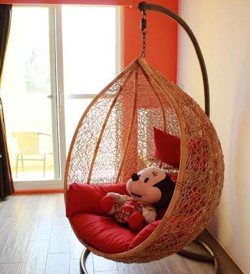 تختخواب و صبحانه Provence Homestay