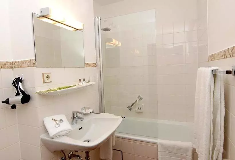 Garni Hotel Leitl Gmbh