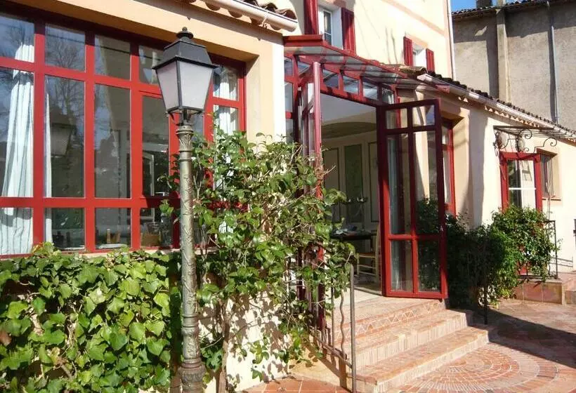 ホテル Auberge De Correns