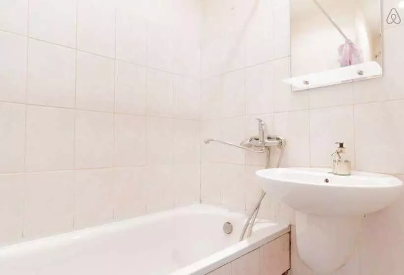 هتل Bunin Suites