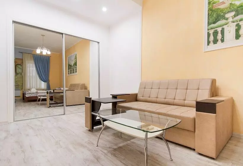 هتل Bunin Suites