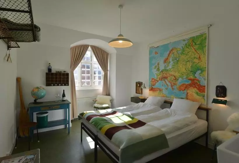Hotel Carmel