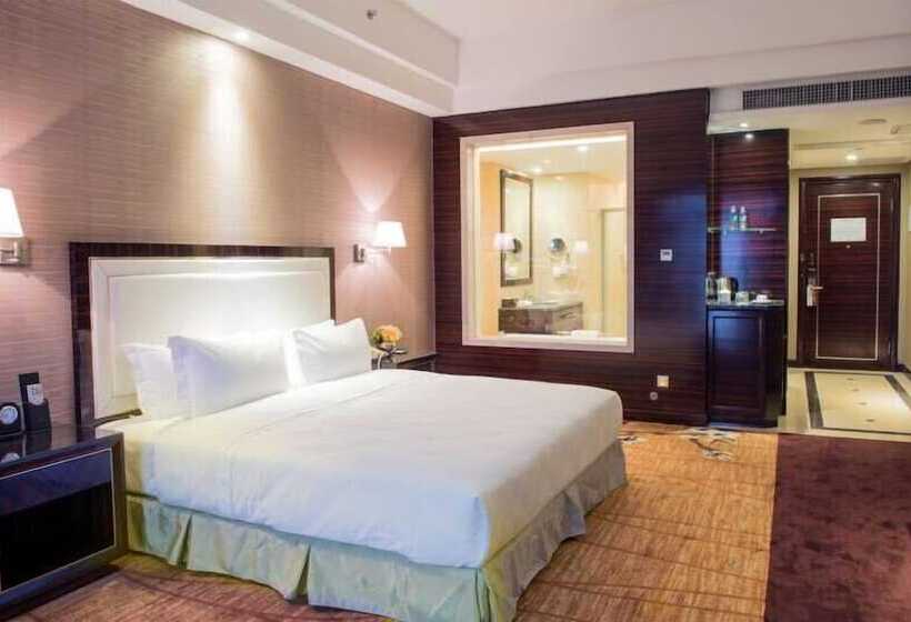 Country Garden Phoenix Hotel Yunfu