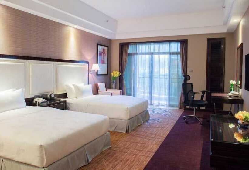 Country Garden Phoenix Hotel Yunfu