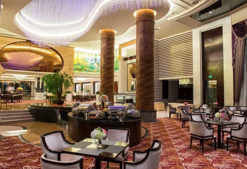 Country Garden Phoenix Hotel Yunfu