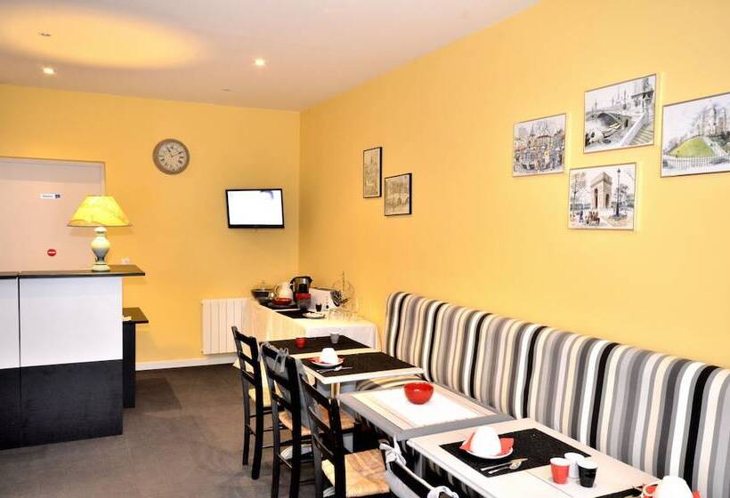 فندق De La Villa Biron