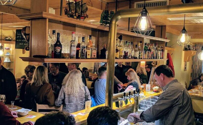 Отель Drostenhof Garni