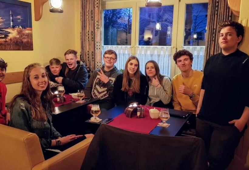 Отель Drostenhof Garni