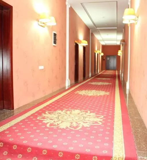 هتل Firuz