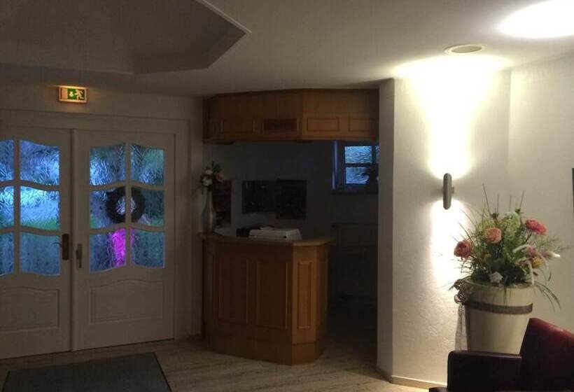 ホテル Friesenhof