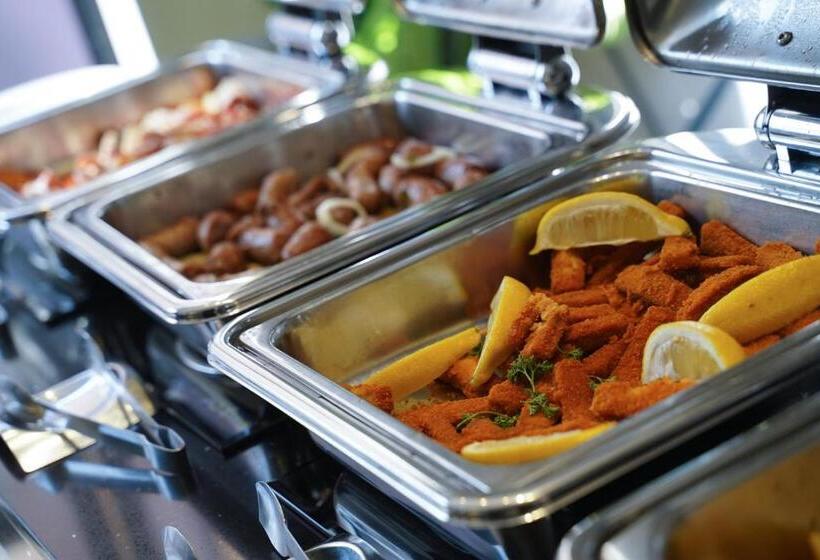 Inani Hotel Gallagher