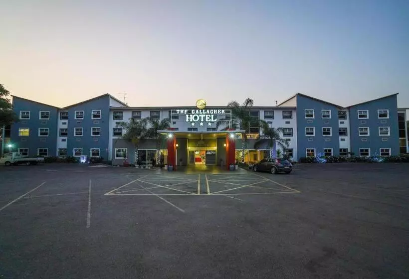Inani Hotel Gallagher