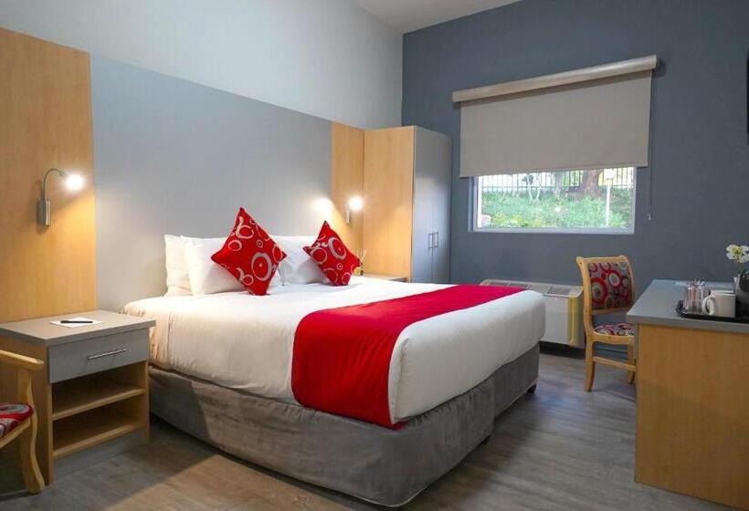 Inani Hotel Gallagher