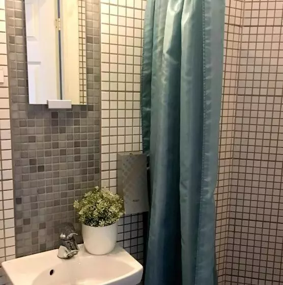 هتل L Kungsängstorg