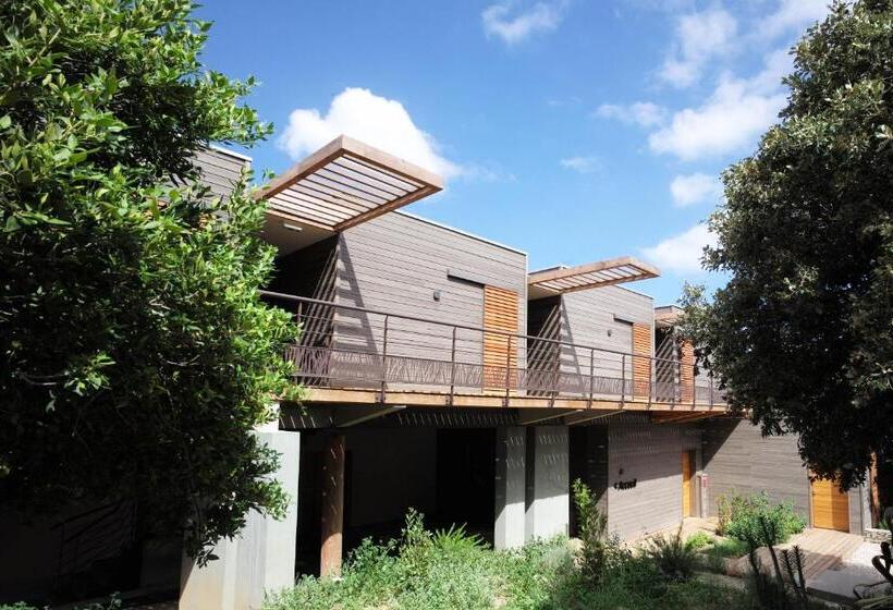 בית מלון כפרי Le Tomino