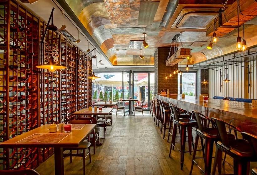 هتل Old Town Boutique