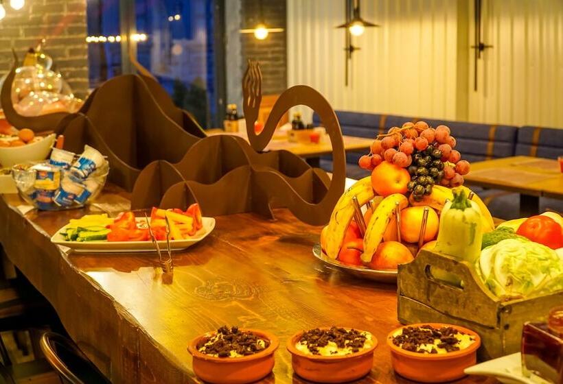 هتل Old Town Boutique