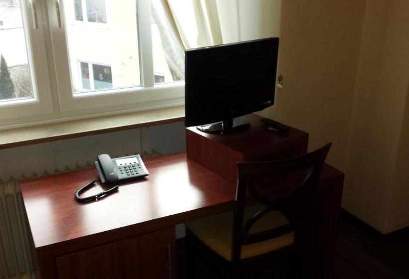 Hotelli Restaurant Platamon