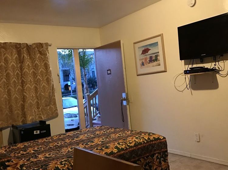 La Jolla Biltmore Motel