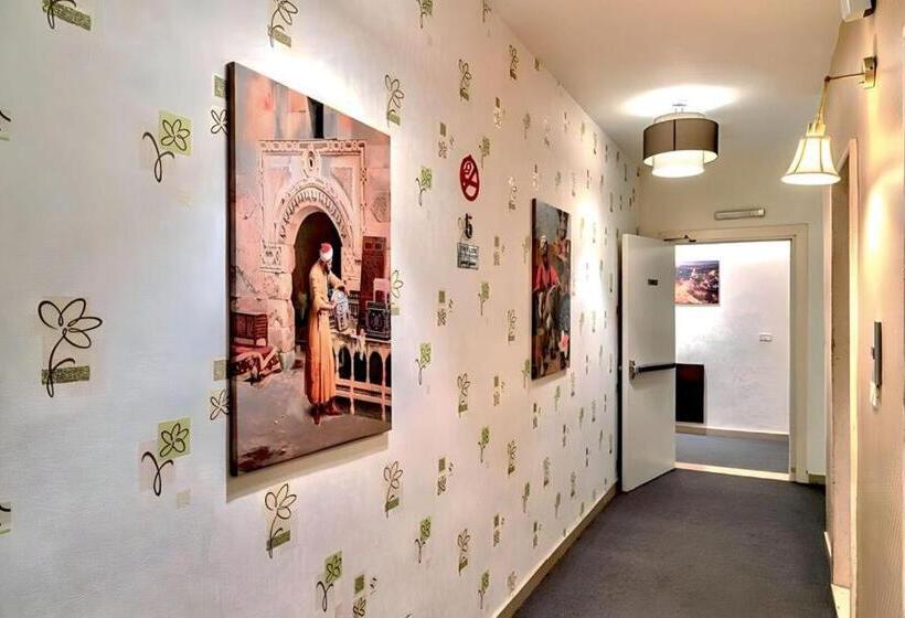 Lancaster Hotel Apartments Gardens