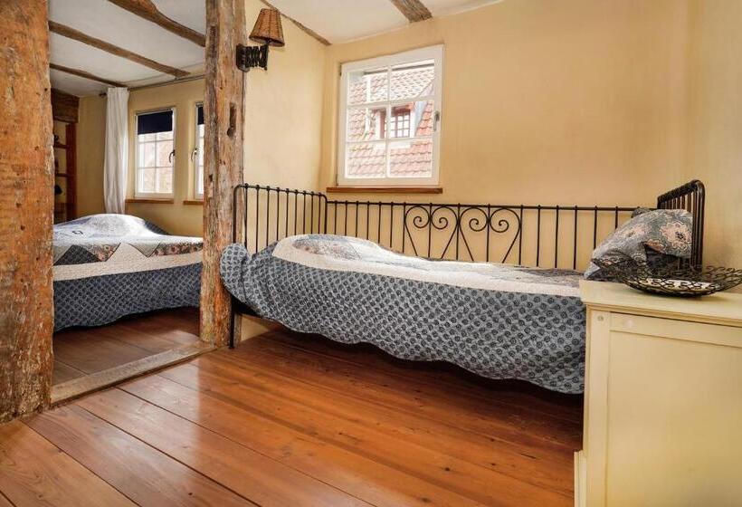 Stevenson House Bed And Breakfast