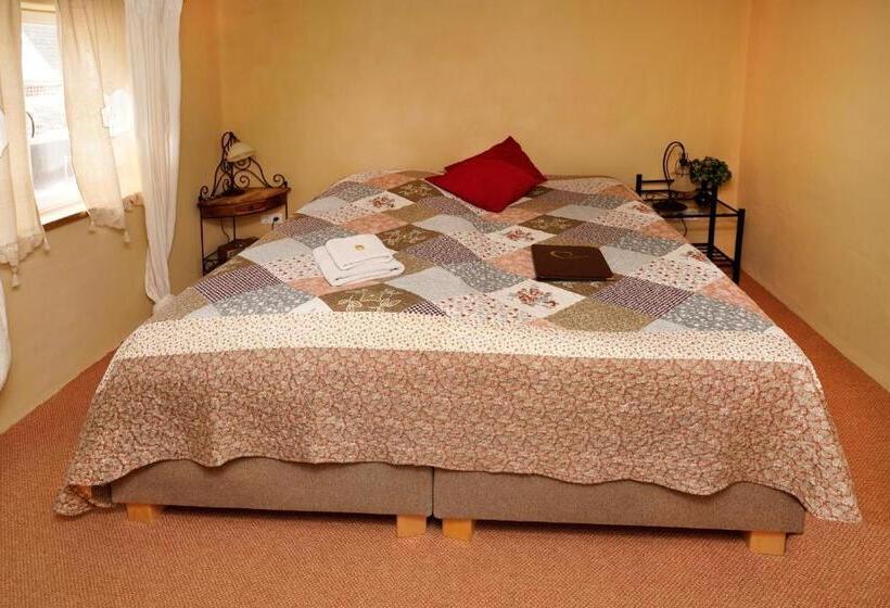 Stevenson House Bed And Breakfast