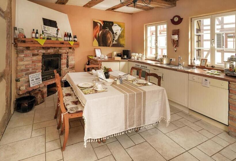 Stevenson House Bed And Breakfast