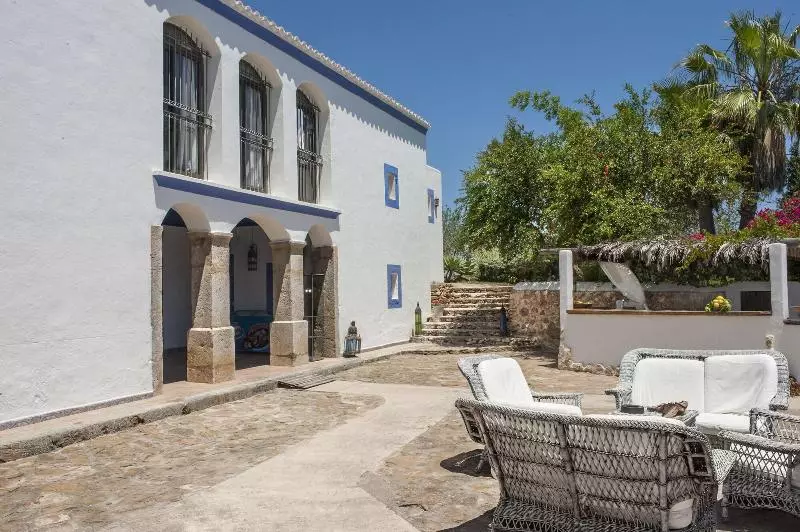هتل Agroturismo Can Marquet   Adults Only