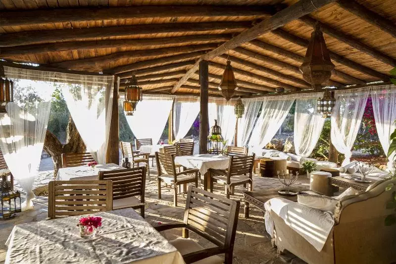 هتل Agroturismo Can Marquet   Adults Only