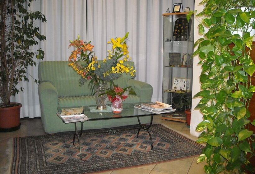 Hotelli Albergo La Posta Arezzo